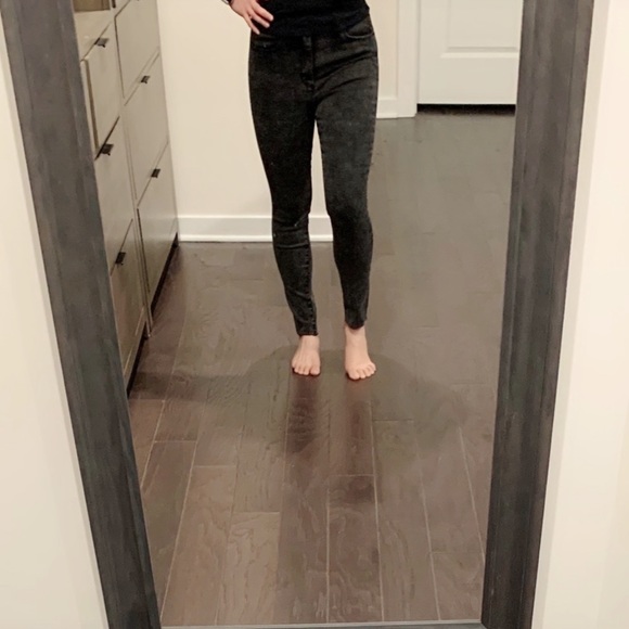 Abercrombie & Fitch Denim - A&F High Rise Supper Skinny Ankle Jeans